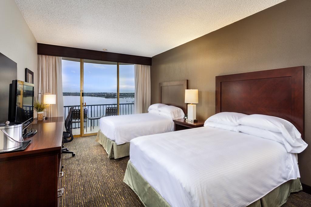 2 Double Beds, Premium Room, Bay View, Non-Smoking,938442793:JPEG